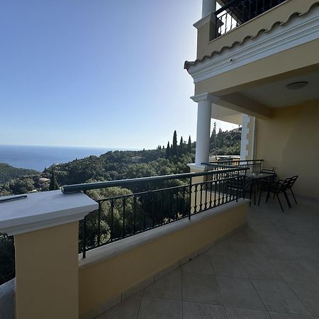 Апартаменты Mariza'S View House Lakones Экстерьер фото